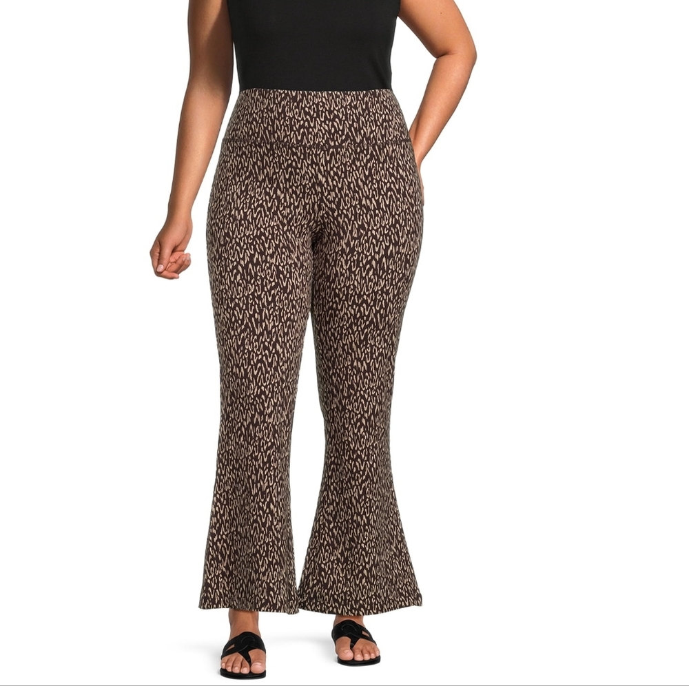 NWOT Terra & Sky Bootleg Leggings Pants Size 1X